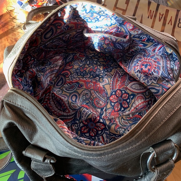 BKE STUDDED HANDBAG - Picture 6 of 6